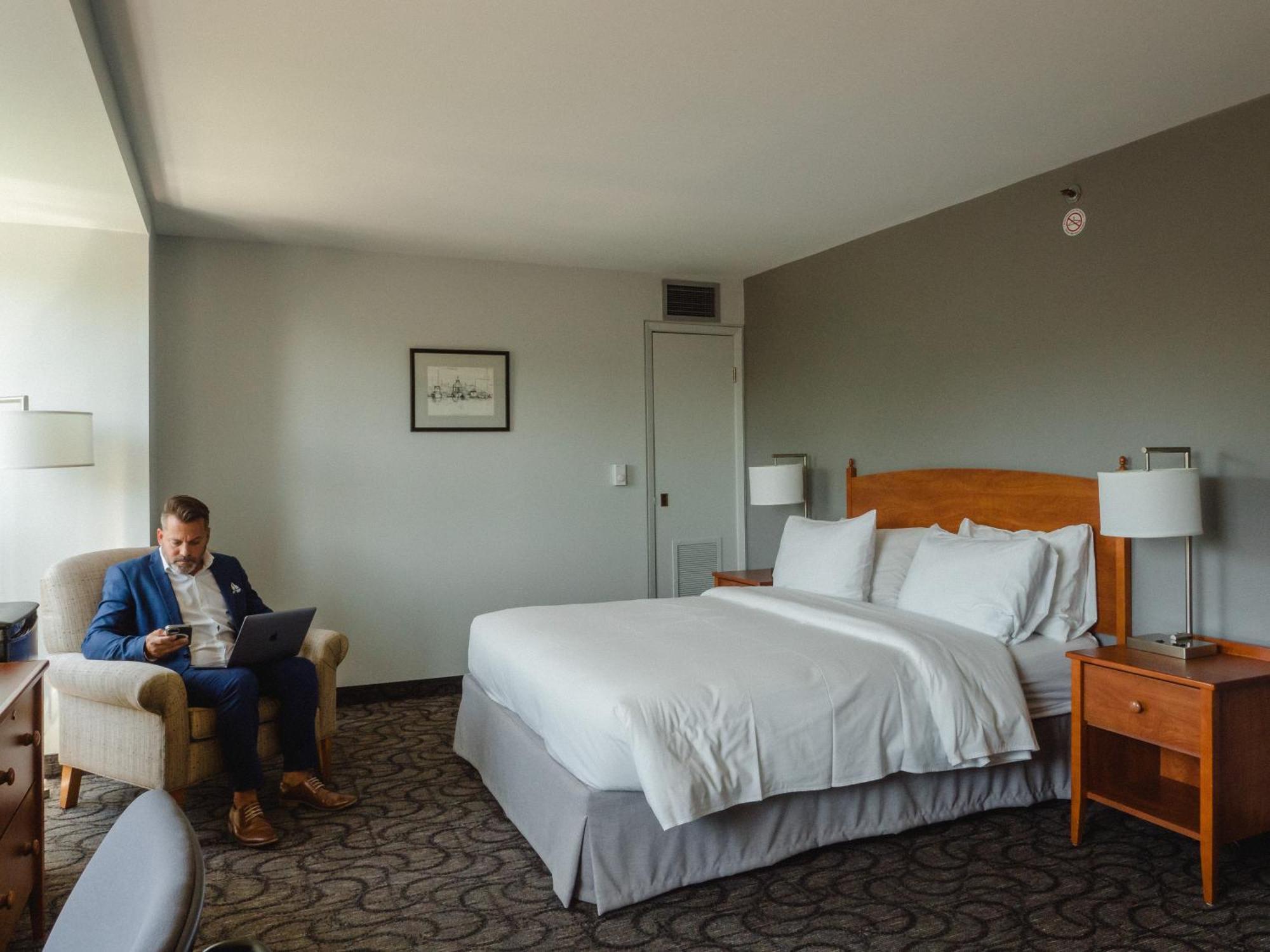 קינגסטון Donald Gordon Hotel And Conference Centre מראה חיצוני תמונה